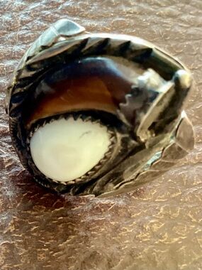 Ring men's antique Native American Sterling Silver Mother of Pearl